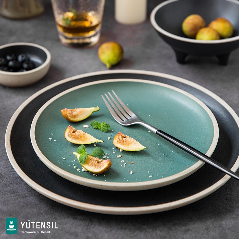 Yutensil Piring Makan Cantik Keramik Hitam Estetik Cafe Nordic Style