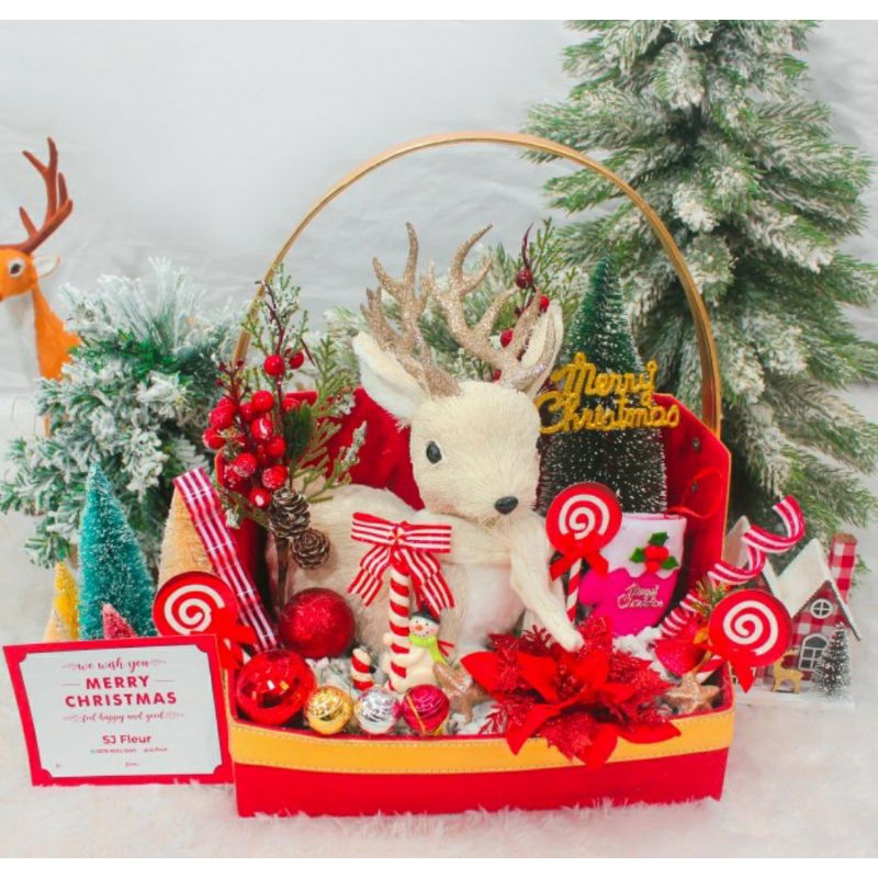 

Paket Dekorasi Hampers Natal Parcel