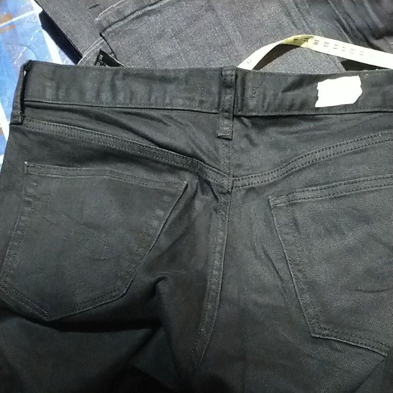 Celana chino second branded
