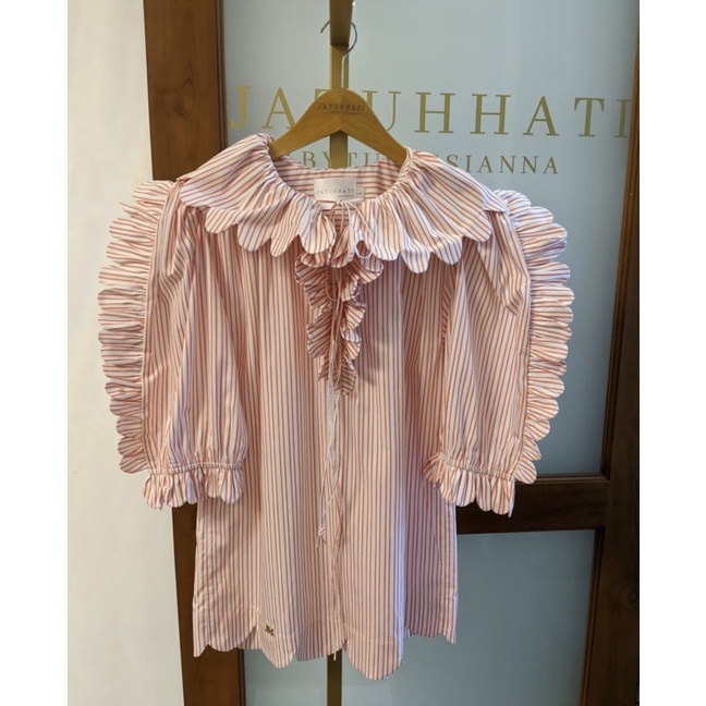 top look a like the story of