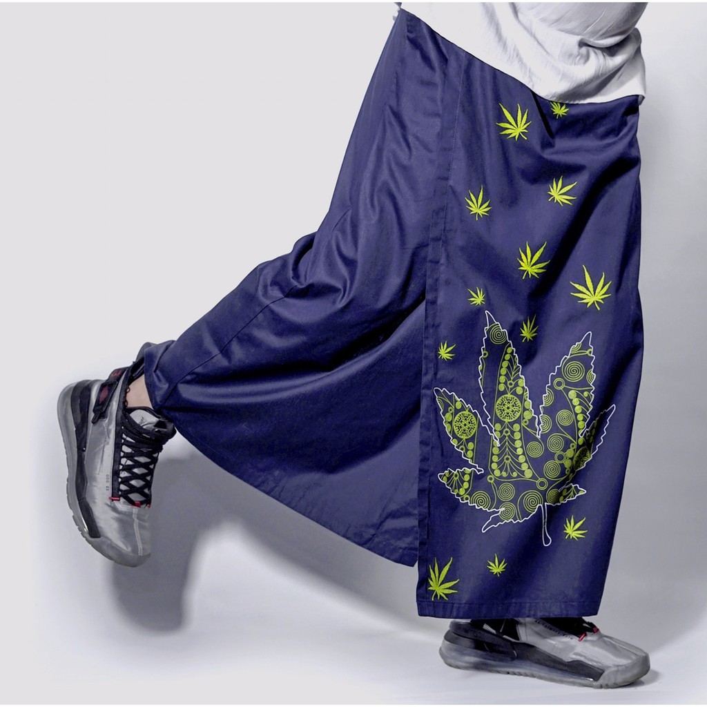 Ija Kroeng Celana Sarung Biru Navy Motif Sativa