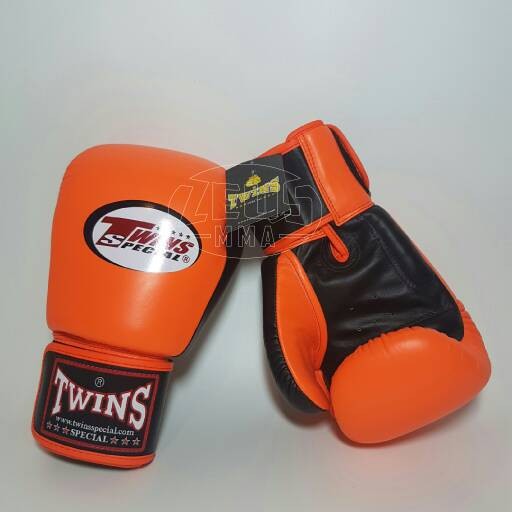 Twins glove 16 oz