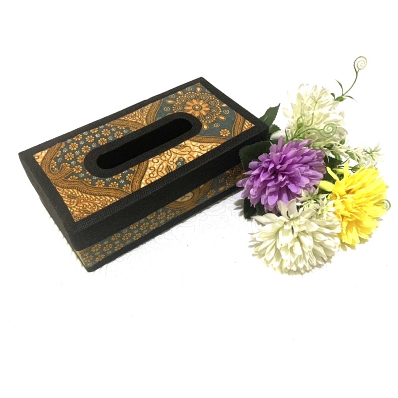 Box tissue/tempat tissue batik list pinggir (motif batik di kirim random)