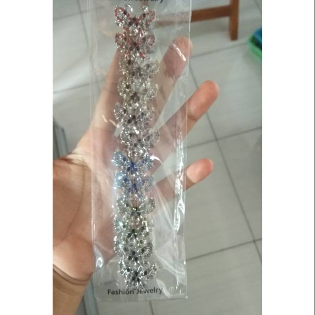 Kepala dagu silver mata warna