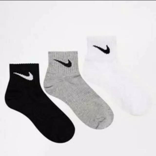 Kaos kaki olahraga import nike