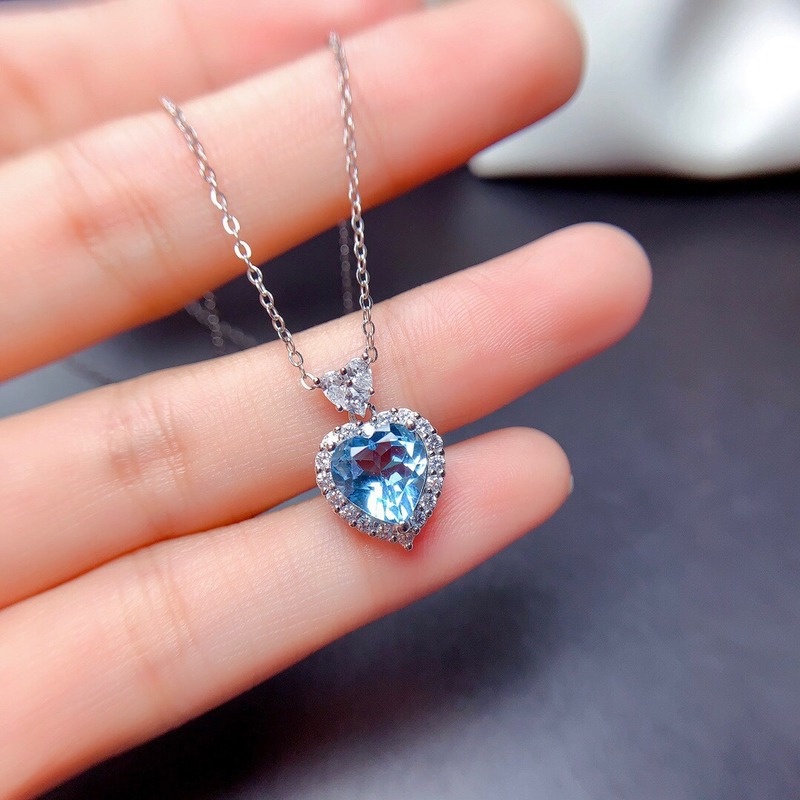 Fashion Luxury Heart-Shaped Moissanite Jewelry Set