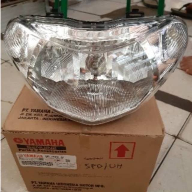REFLEKTOR LAMPU DEPAN MIO SPORTY 2010-2011 28D-H4310-00