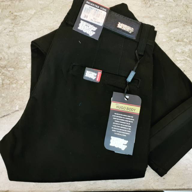 Hugo body chinos