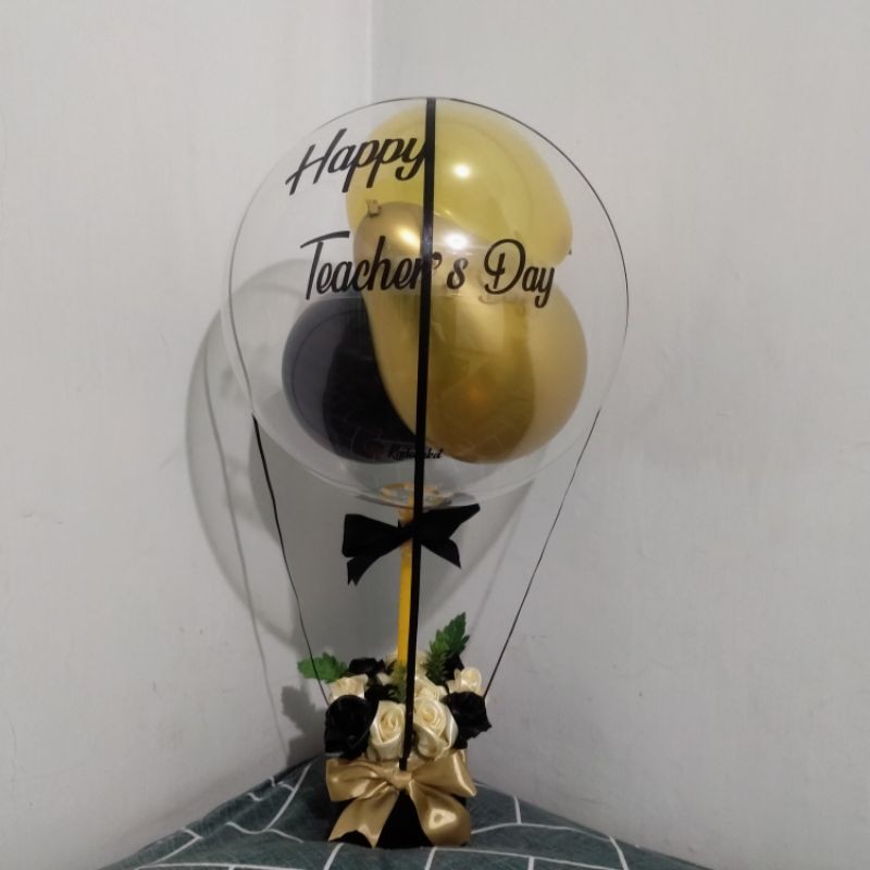 Buket Wisuda Bunga Balon