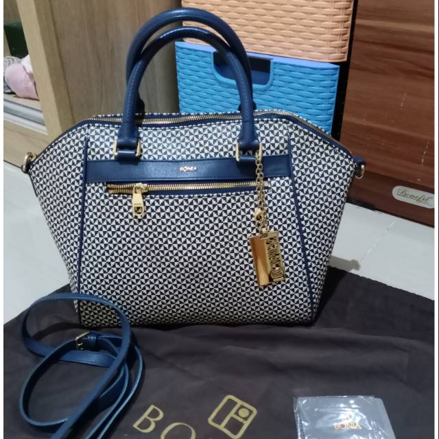 Bonia Catur Givenchy # Bonia Preloved # Bonia Second # Bonia bekas