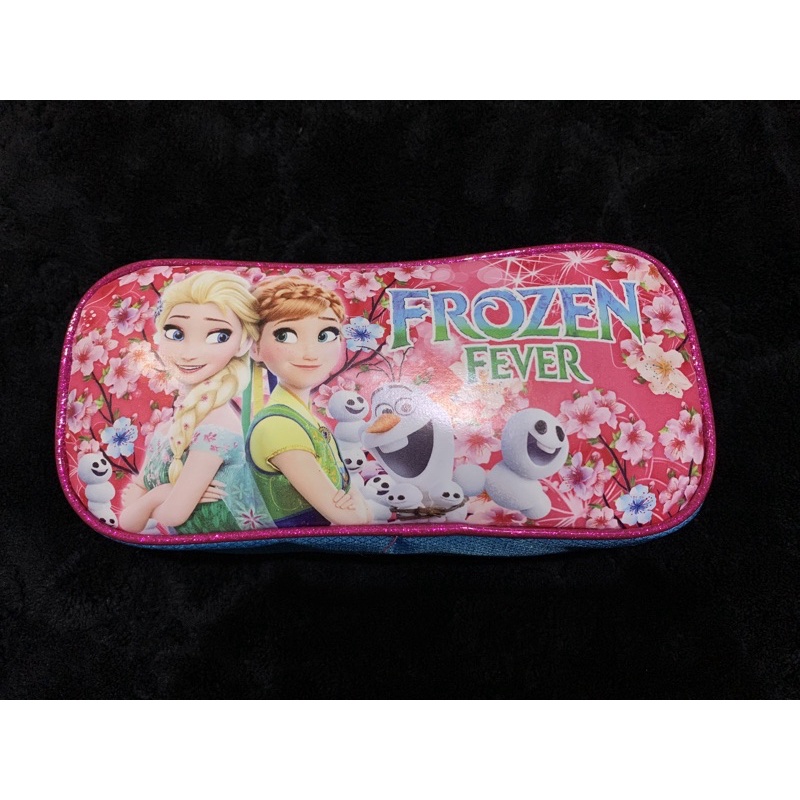 

TEMPAT PENSIL FROZEN WARNA PINK SLETING