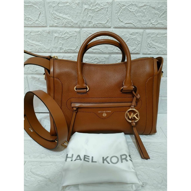 Tas Michael Kors Carine Medium Satchel Luggage New Original