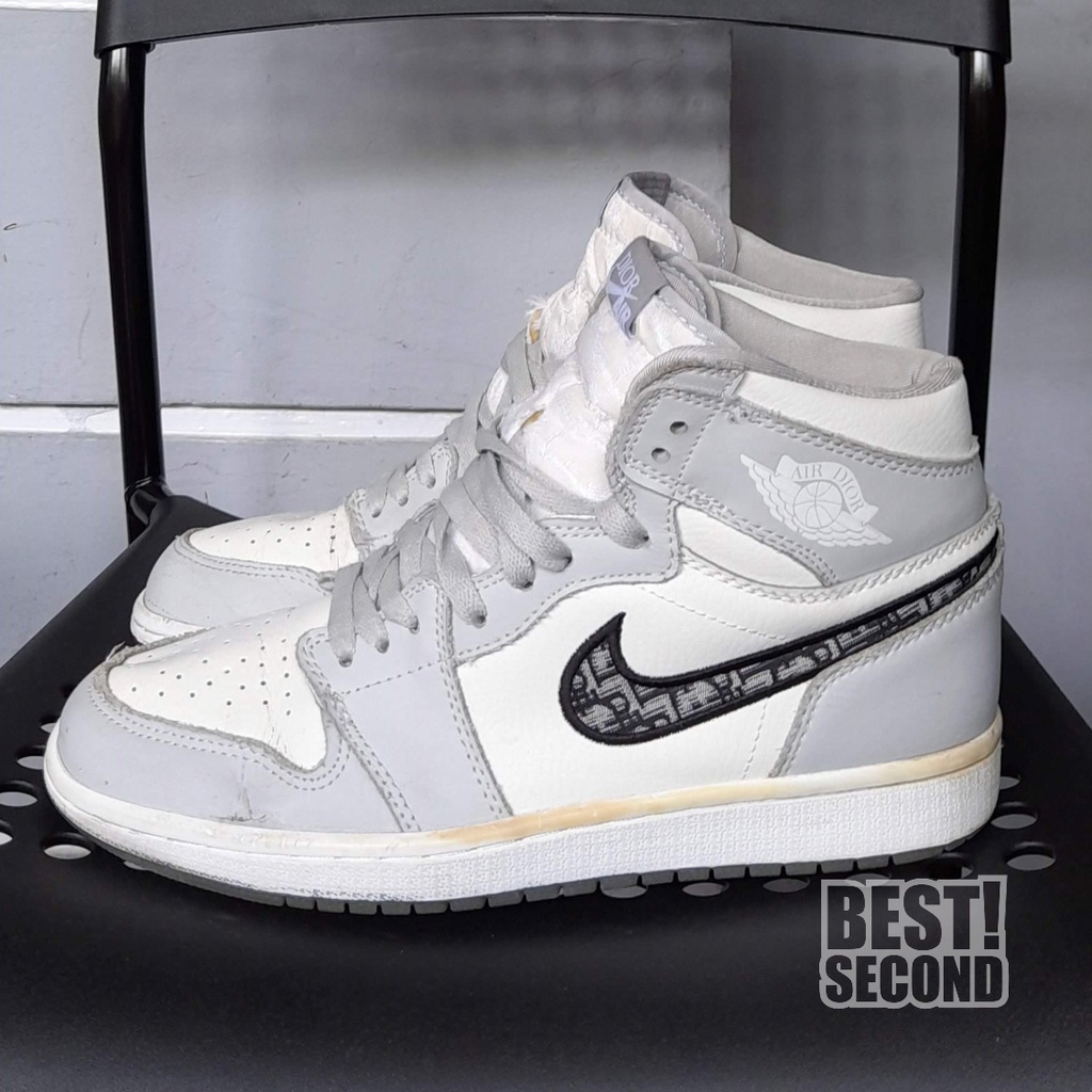 aj 1 dior harga