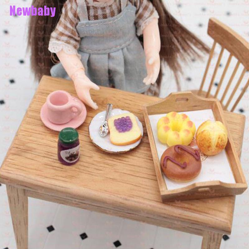 (Newbaby) 3pcs / set Miniatur Piring + Sendok Roti Panggang Skala 1: 12 Untuk Aksesoris Rumah Boneka