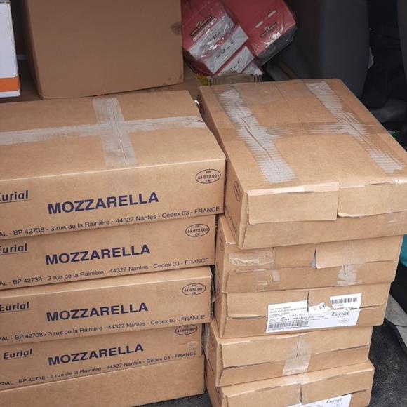 

Keju Mozzarella Block Eurial 10kg KHUSUS SAMEDAY
