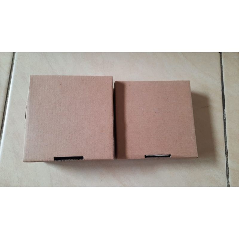 

kotak kado/dus kado/kotak souvenir