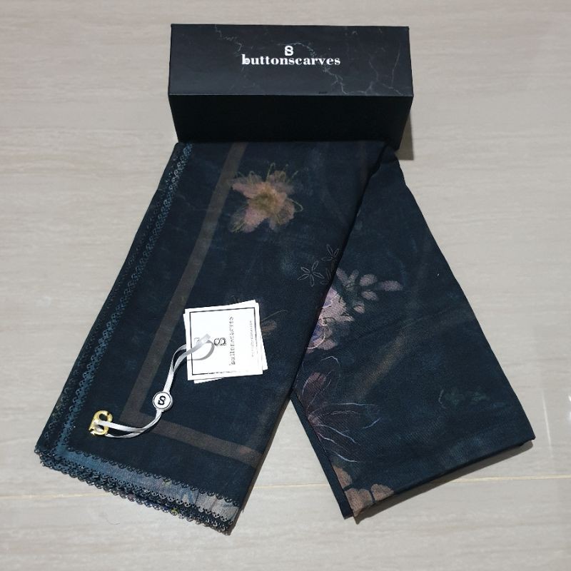 New buttonscarves AS IS ITEM sofya Charcoal