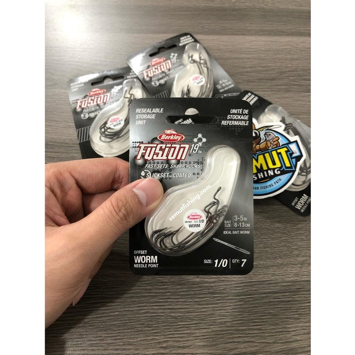 Kail | Berkley Fusion19 Offset Worm Hook Needle Point