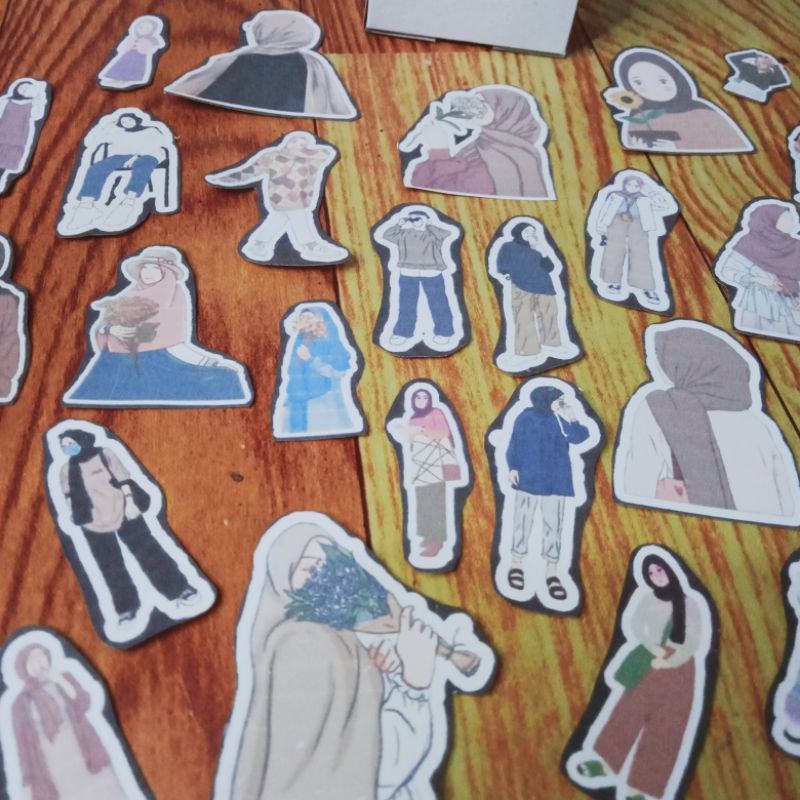 

#24 Stiker box wanita random