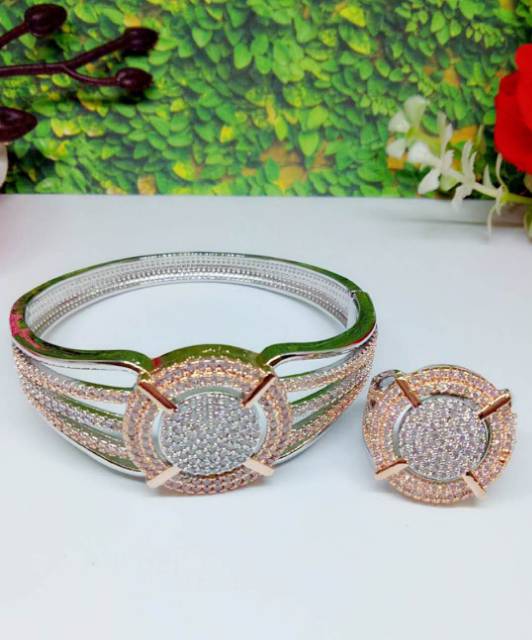 Gelang dan set cincin kombinasi 001