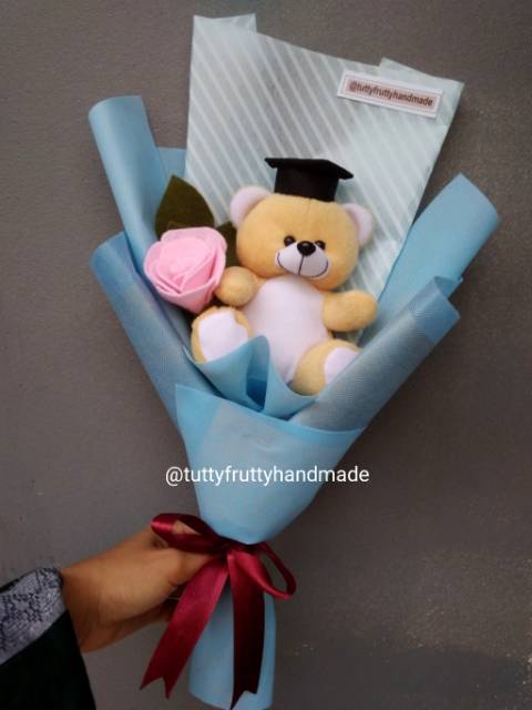 Buket boneka wisuda