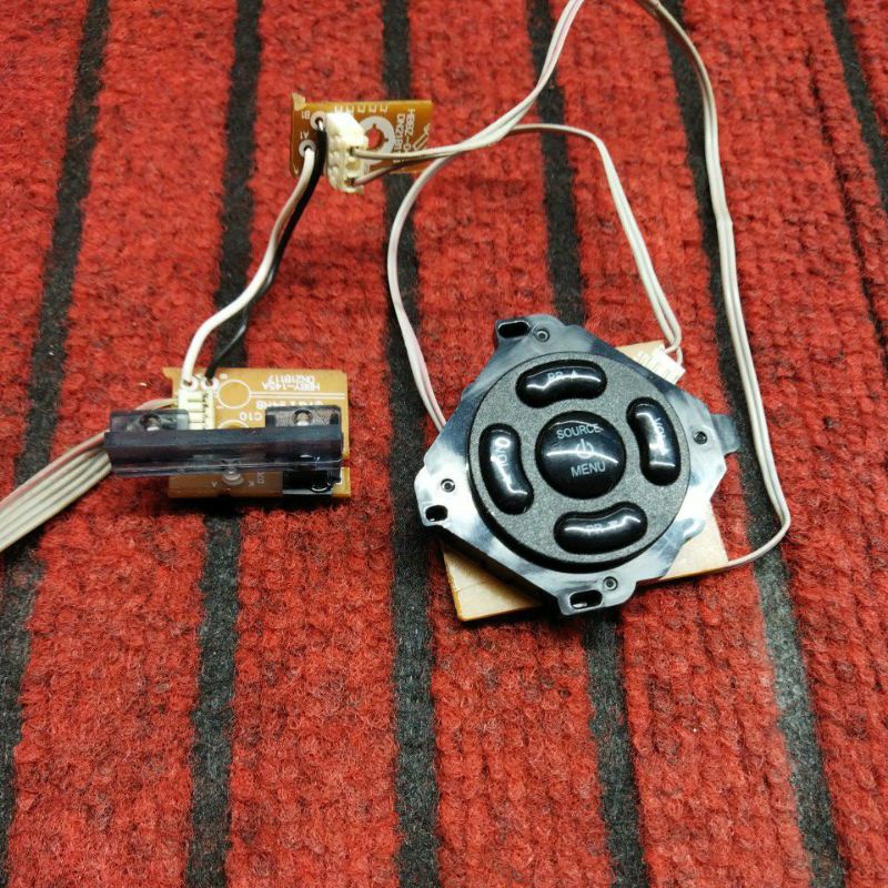 SENSOR TOMBOL TV POLYTRON PLD 32B1550