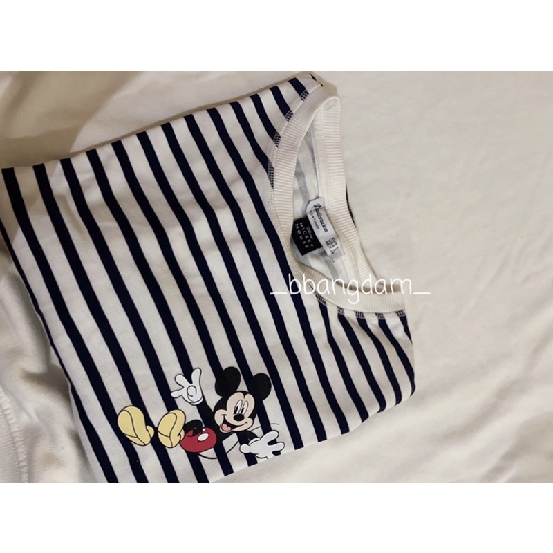 Murah Preloved Stradivarius x Mickey Mouse