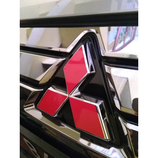 Stiker Logo Mitsubishi Xpander Merah Depan Belakang 1 set 3pcs