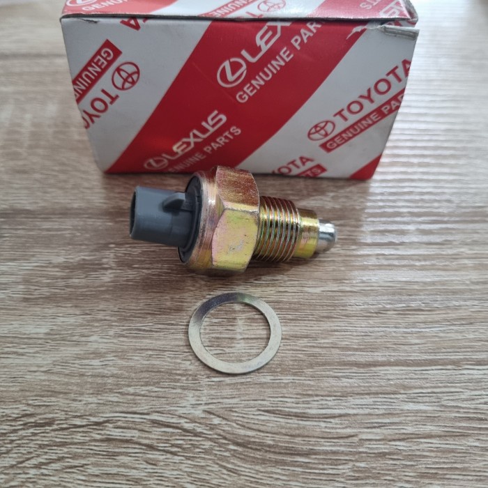 SWITCH ATRET SWIT MUNDUR HILUX FORTUNER