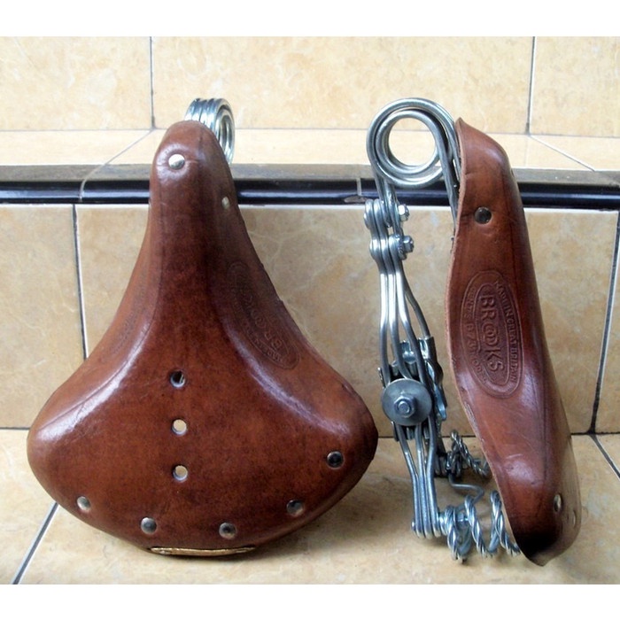 sadel sepeda onthel sadel gelung sepeda onthel jok onthel kulit asli BEST SELLER