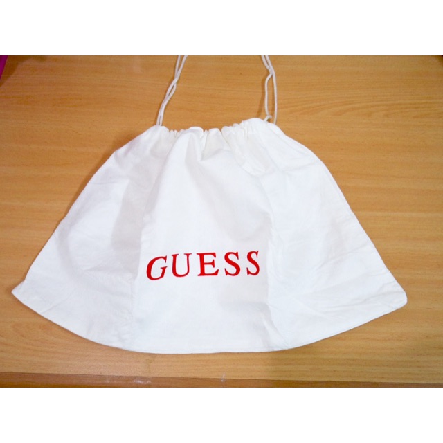 dust bag guess