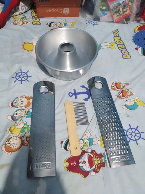 Pisau Acar Stainless Gagang Kayu Dan Plastik