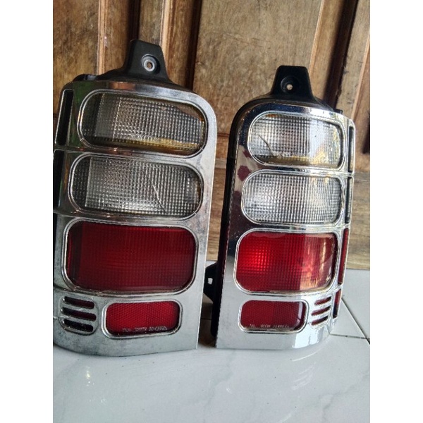 stoplamp kijang kapsul ORI koito bekas pakai