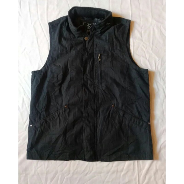 ROMPI SECOND/ VEST SECOND / ORGINAL BRANDED