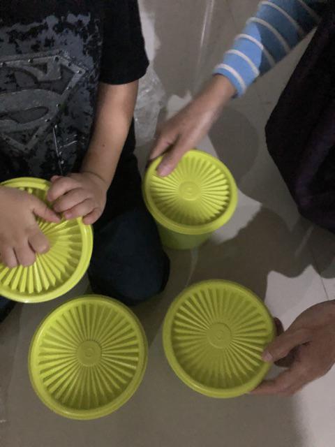 Toples Canister Ungu 4pc Gratis 1pc Seger