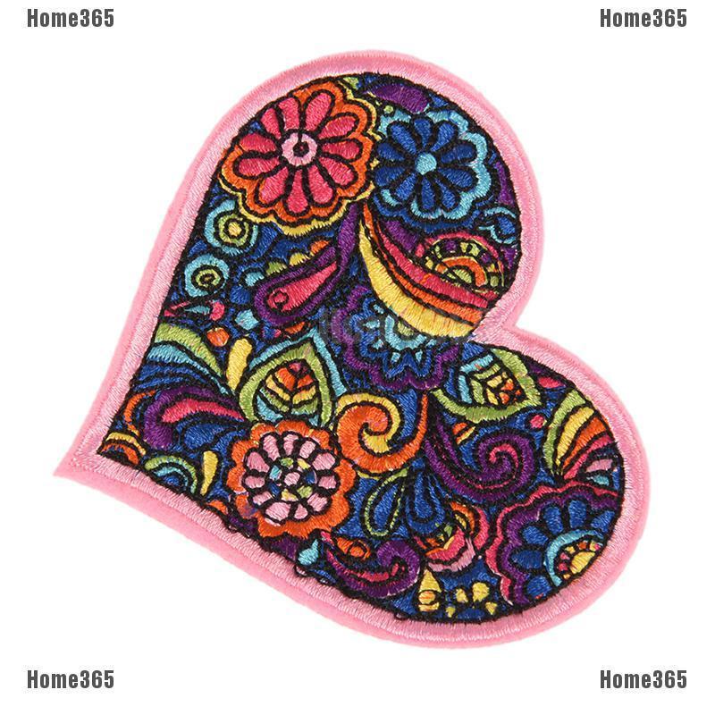 Badge Bordir Patch Motif Hati dengan Bunga Aplikasi Jahit Badge Bordir Patch Motif Hati dengan Bunga Aplikasi Jahit