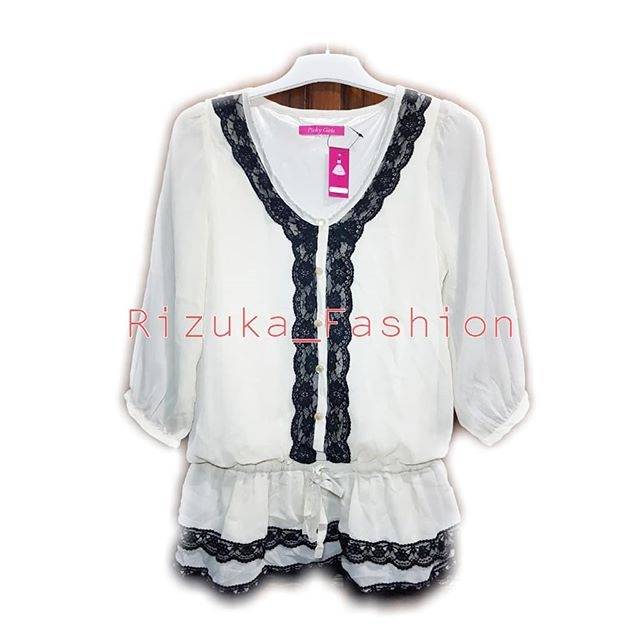 Atasan Blouse Renda