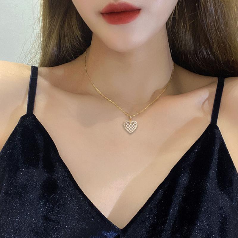 XiaoboACC Kalung Rantai Klavikula Bahan Titanium Steel Lapis Emas 18K Hias Liontin Hati Berlian Ukuran Untuk Wanita - 38CM + 6CM