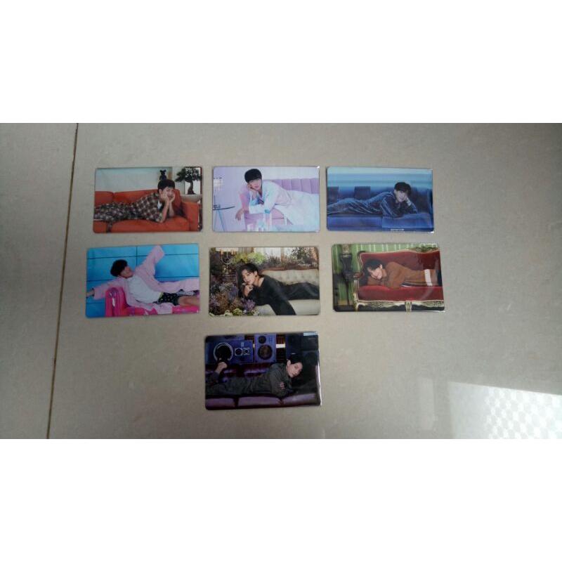 Photocard BTS BE Essential Official