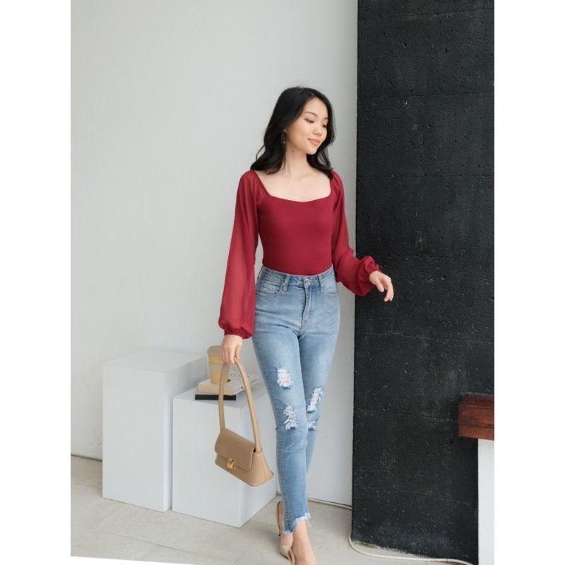 Scotteshop - Brianna Atasan Scuba Sabrina Longsleeve 074