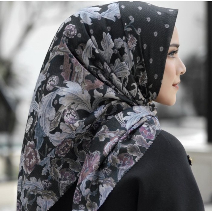 royale black buttonscarves