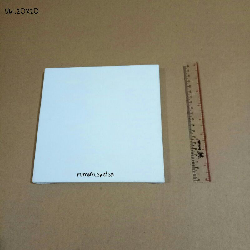 

Kanvas 20x20cm