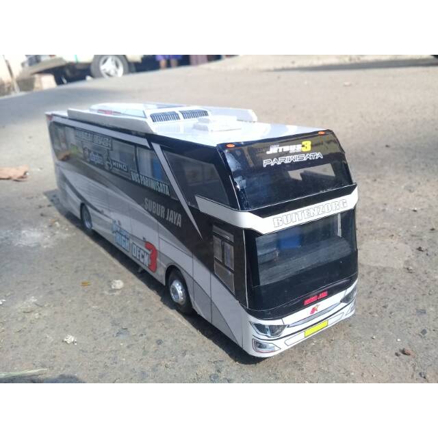 Miniatur bis subur jaya jetbus 3 buitenzorg buatan mujiono banjarnegara
