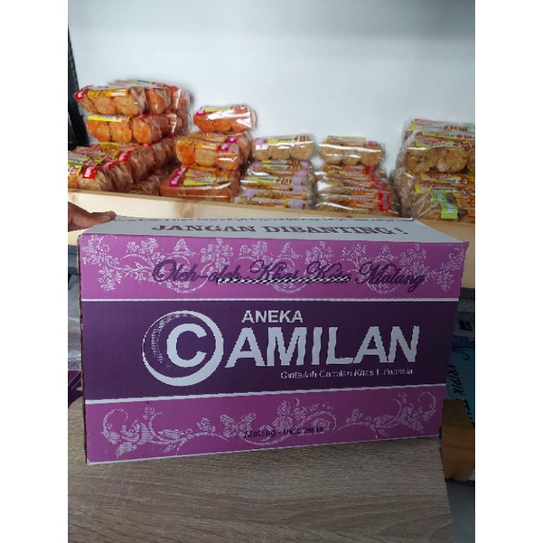 

[Oleh-Oleh khas Malang] PAKET Kripik Tempe 1 dus isi 21 bungkus