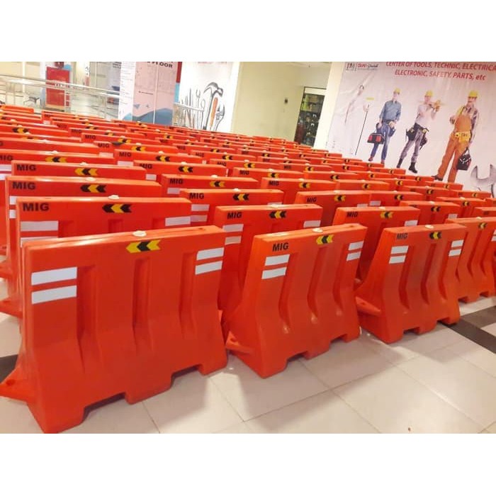 

ROAD BARRIER ATAU PEMBATAS JALAN