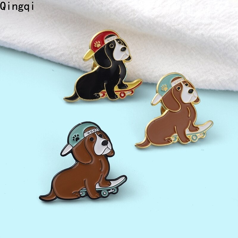 Bros Pin Enamel Bentuk Kartun Anjing Skateboard Untuk Hadiah Anak