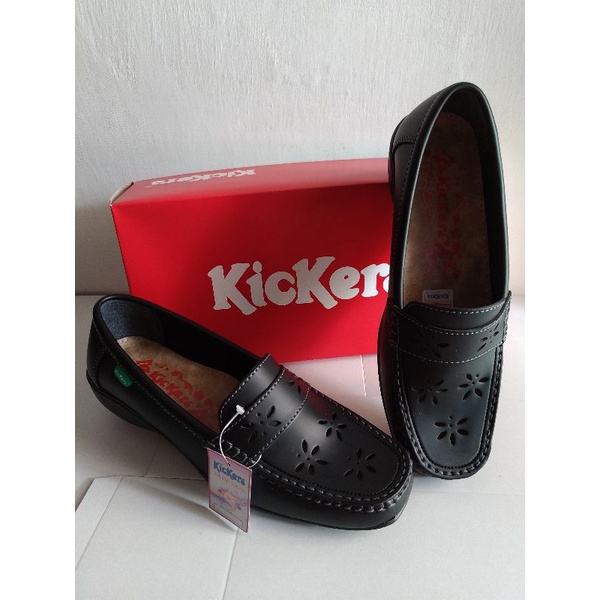 Sepatu  Pantofel Wanita Sekolah Kerja Kickers Wanita