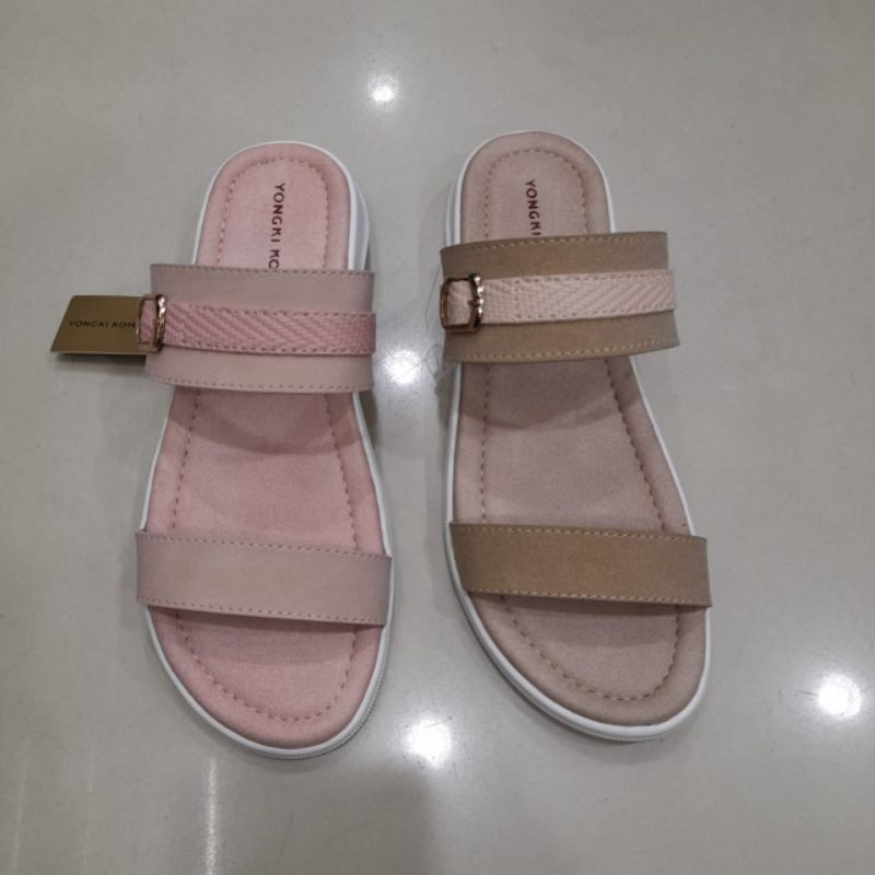 sandal wanita yongki komaladi (36-40)