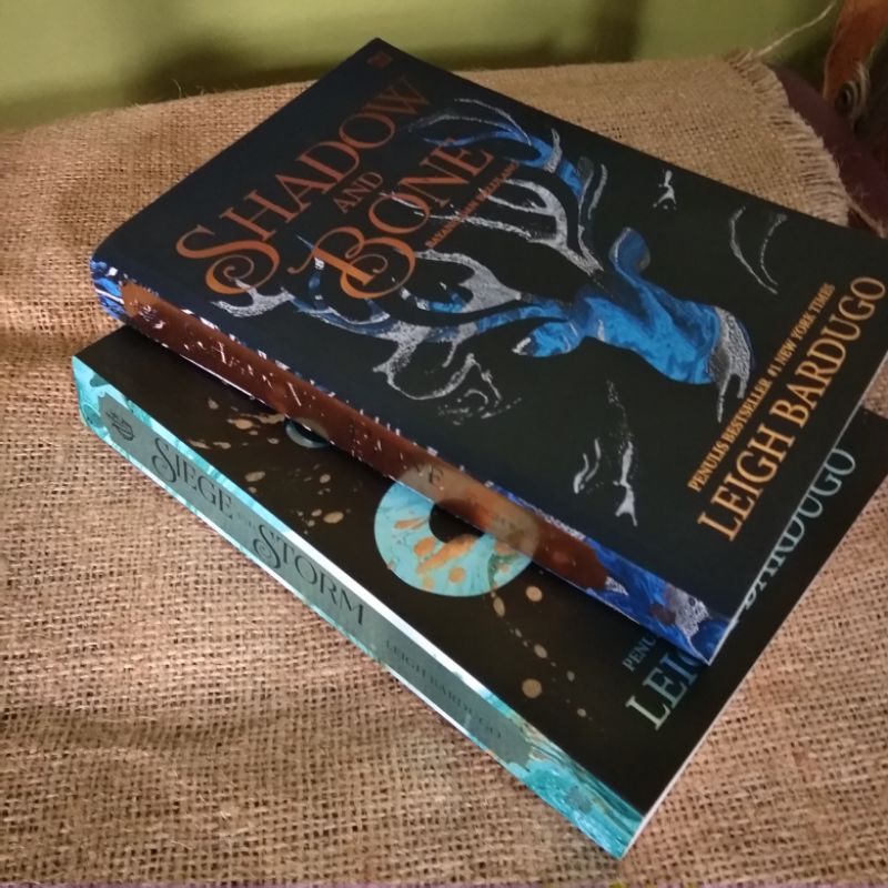 Preloved Shadow and Bone