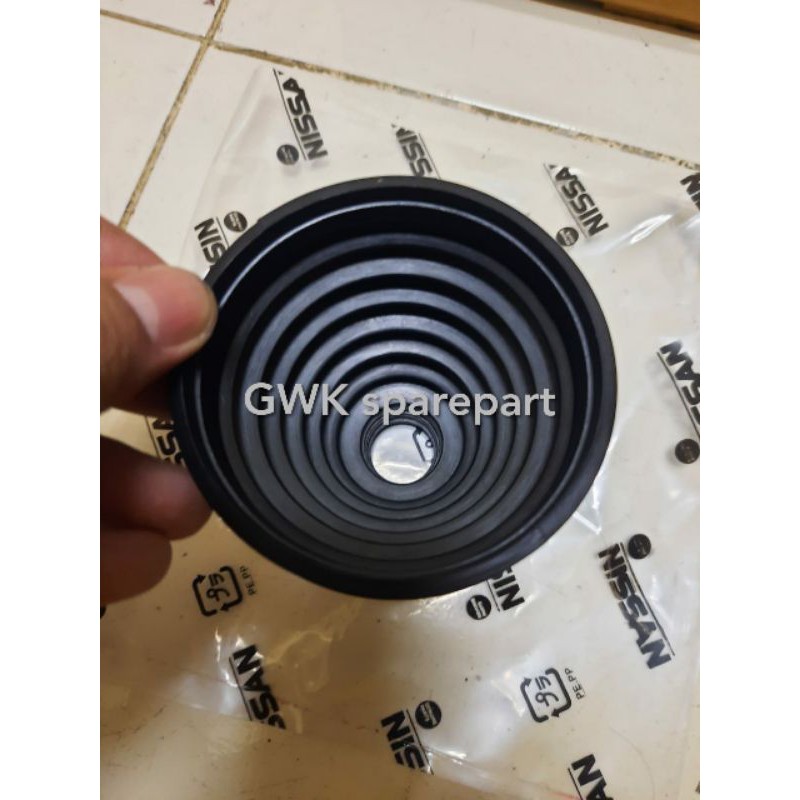 Karet boot cv joint out Nissan Grand Livina Ori